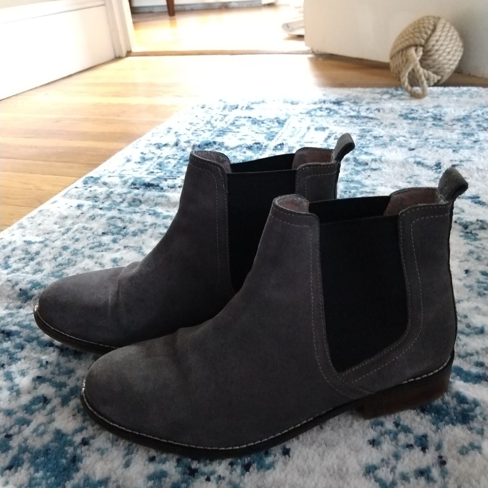 Grey FatFace Suede Boots